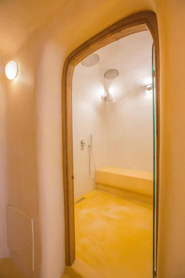 Chic Hotel Santorini Firostefani Exterior photo